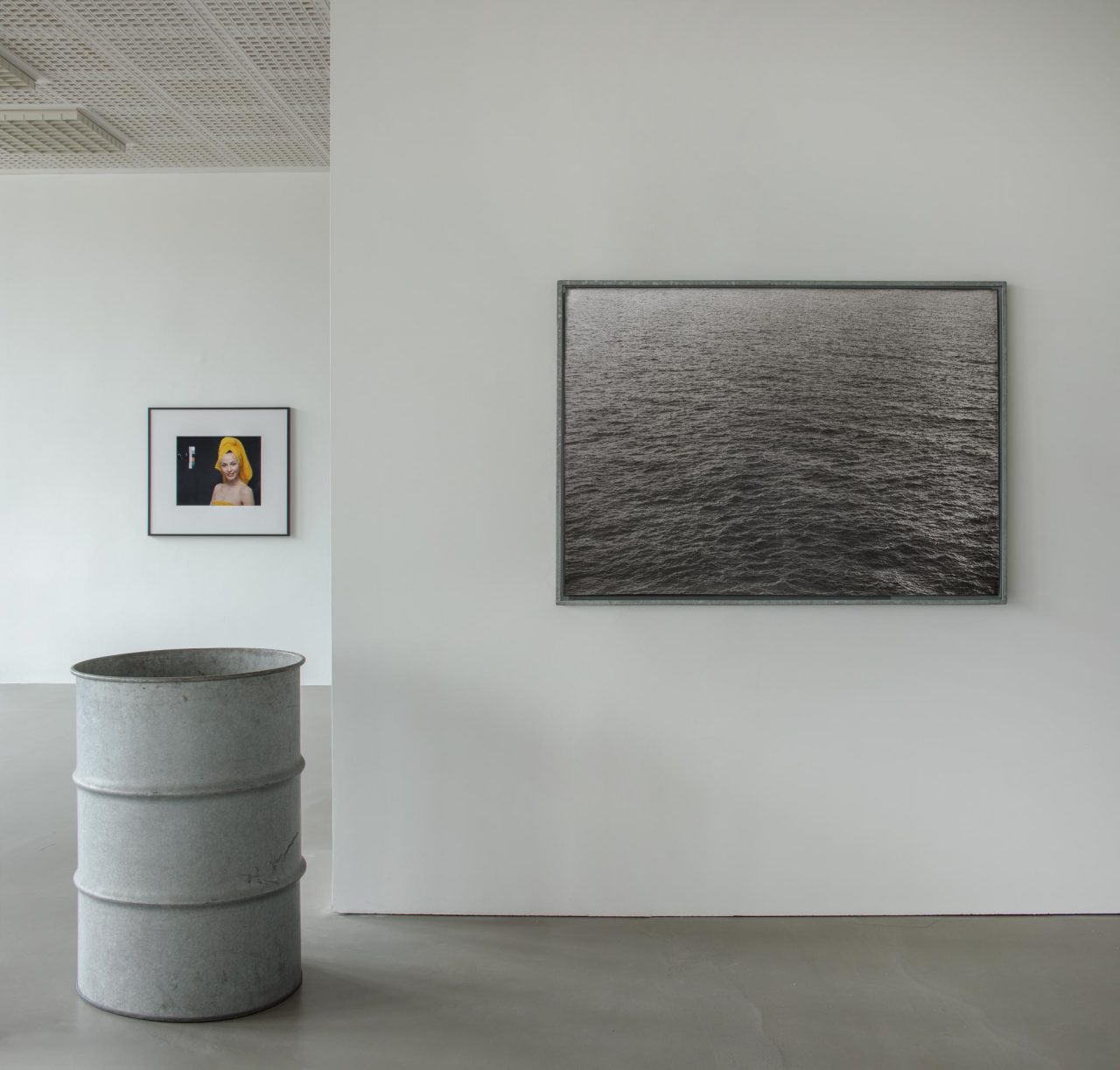 Foreground: Klaus Rinke, Mittelmeer (1969) Background: Christopher Williams, Kodak Three Point Reflection Guide, 1968 ... (Meiko Smiling) (2005)