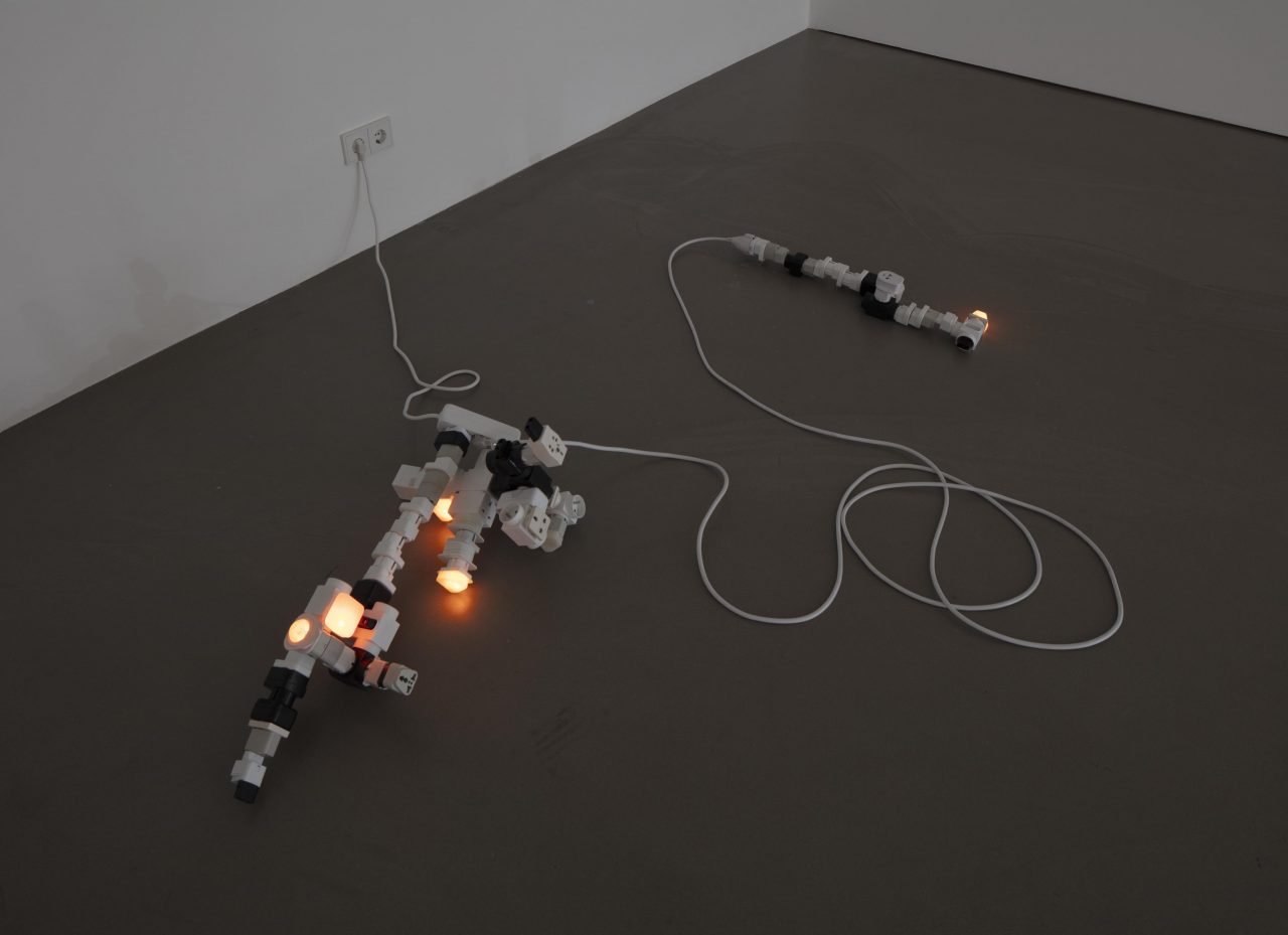 Philippe Parreno: AC/DC Snakes (1995/2010), AC/DC Snakes (1995/2010), AC/DC Snakes (1995/2010)