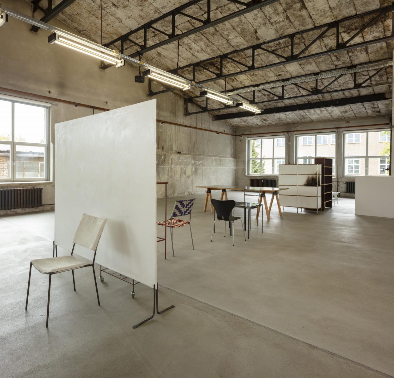 Lamps and Furniture, Installationsansicht (2025)